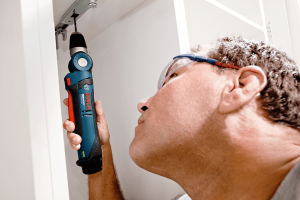 Bosch Professional GWB 12V-10 2 Ah Çift Akülü Delme Vidalama - L-boxx Çantalı