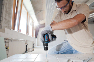 Bosch Professional GSB 12V-15 2 Ah Çift Akülü Darbeli Delme/Vidalama - Çantalı