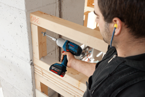 Bosch Professional GDS 18 V-LI HT 4 Ah Çift Akülü Darbeli Somun Sıkma - L-boxx Çantalı